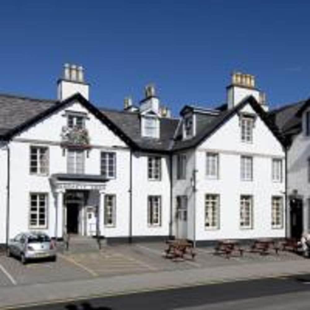 Burnett Arms Hotel Banchory Bagian luar foto