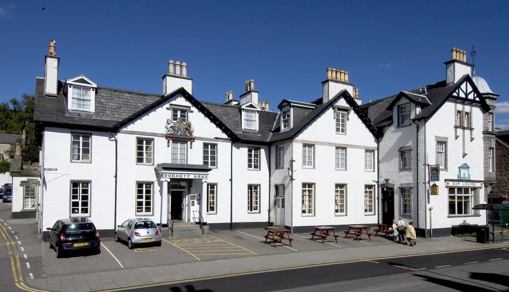 Burnett Arms Hotel Banchory Bagian luar foto